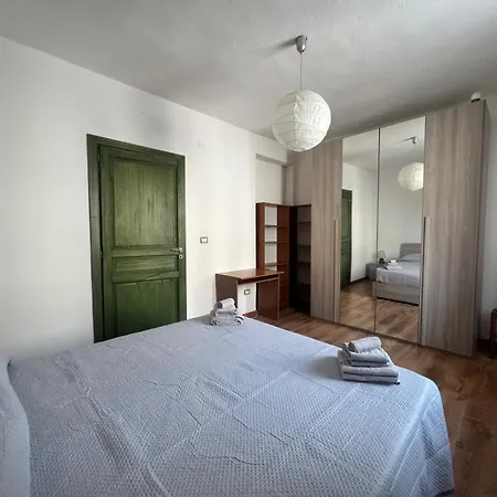 Pisittu House *